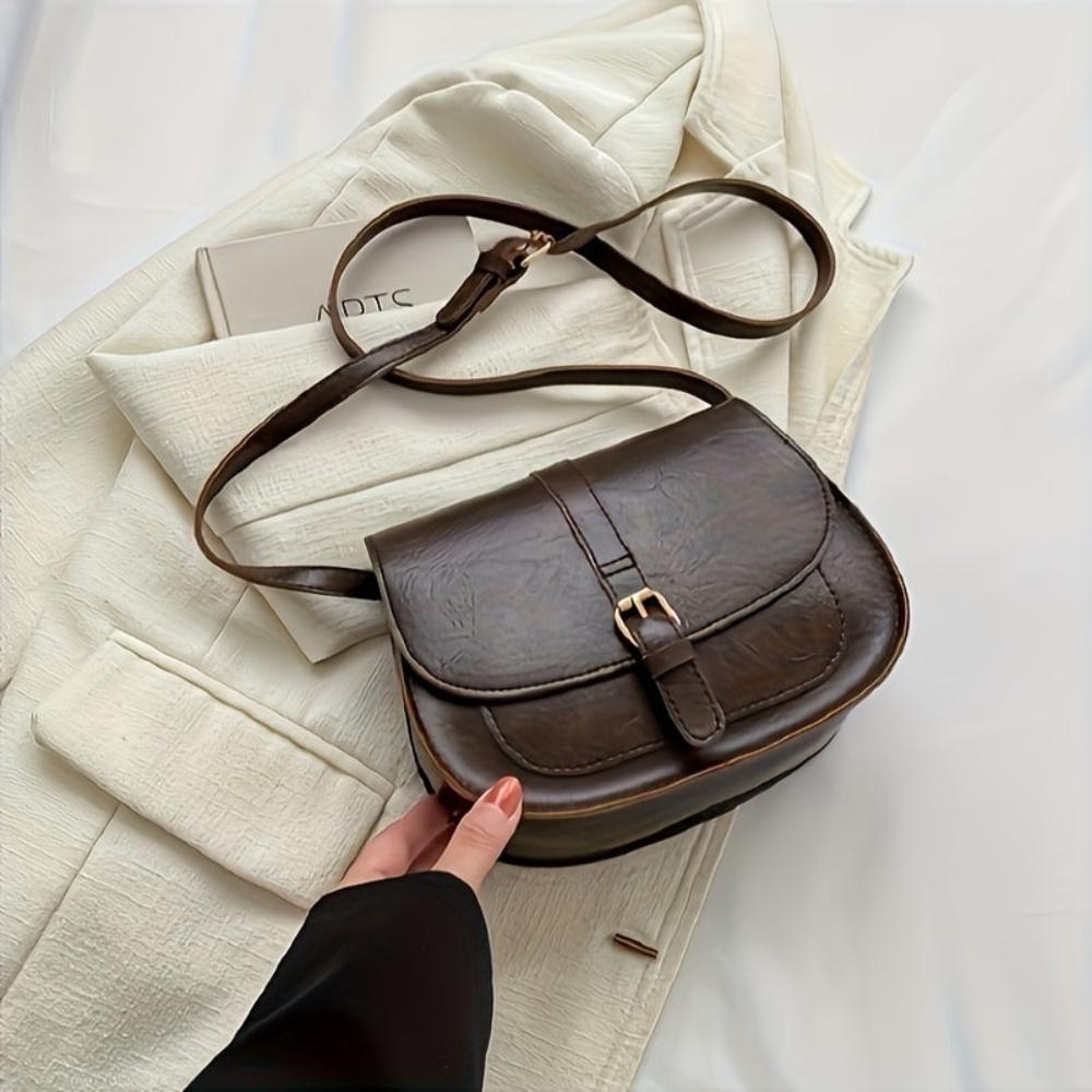 Evelyn | Classic Saddle Crossbody Bag