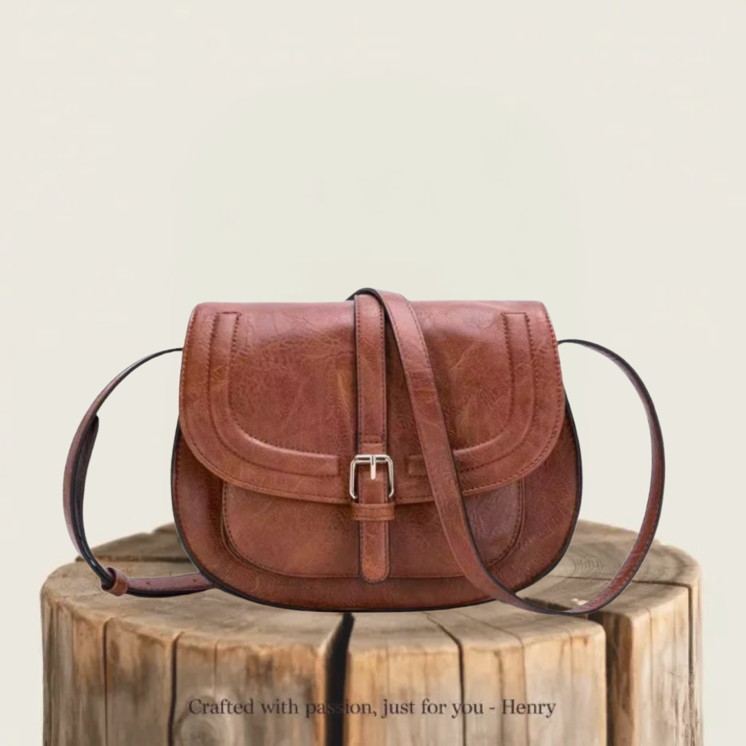 Evelyn | Classic Saddle Crossbody Bag