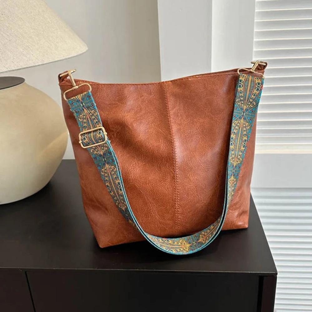 Chelsey | Vintage Charm  Leather Shoulder Bag