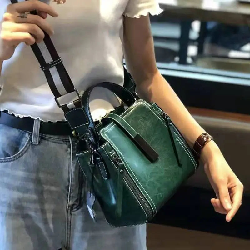 Stacey | Elegant Genuine Leather Crossbody Bag
