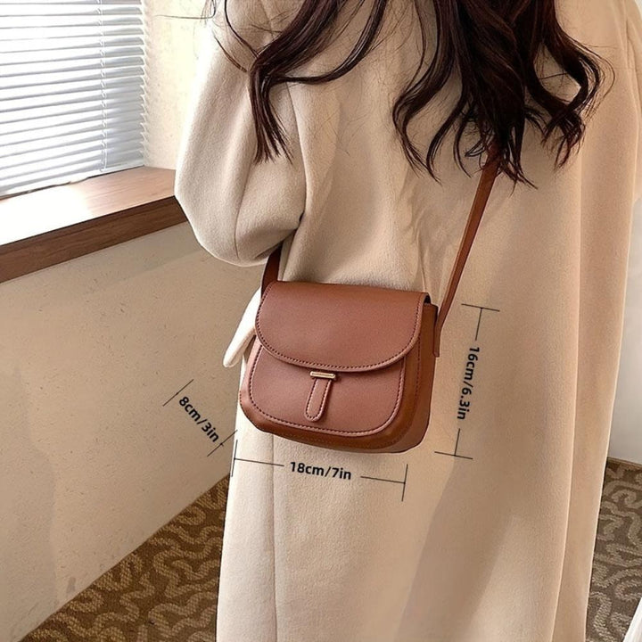 Amelia | Retro Saddle Crossbody Bag