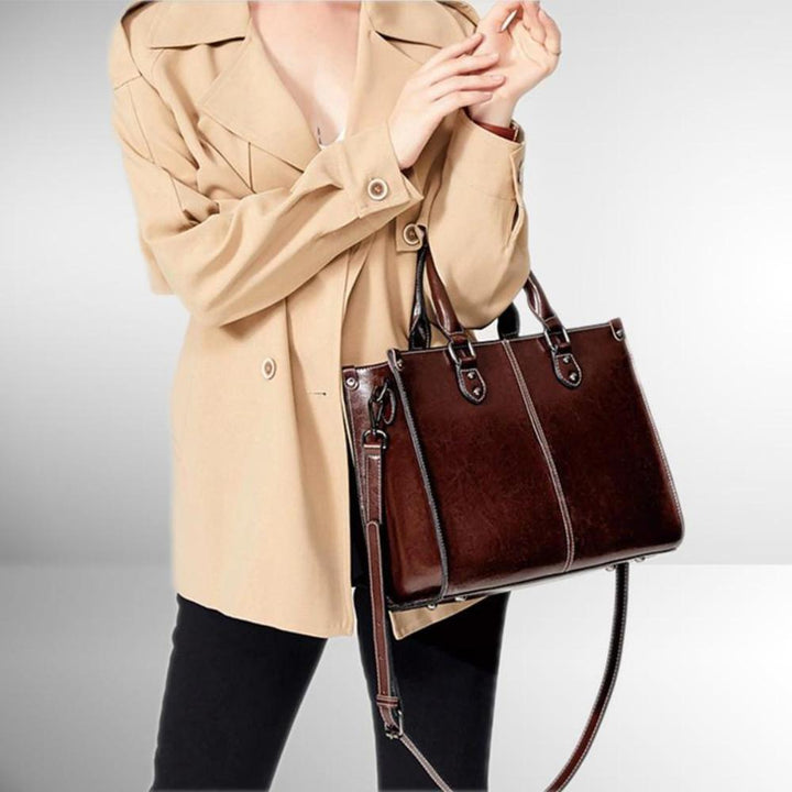 Jane | Elegant Tote Classic and Functional