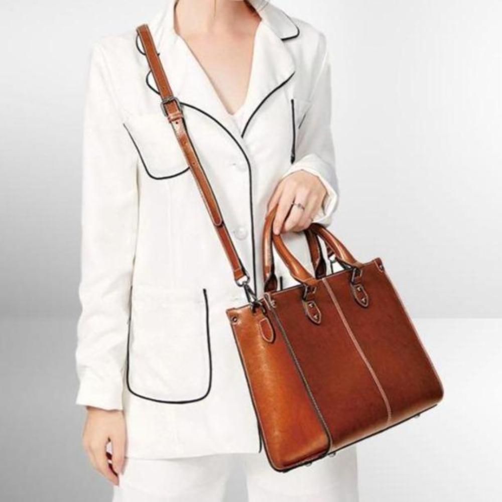 Jane | Elegant Tote Classic and Functional
