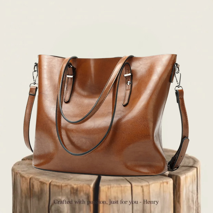 Nicole’s Favorite | Vintage Shoulder Handbag