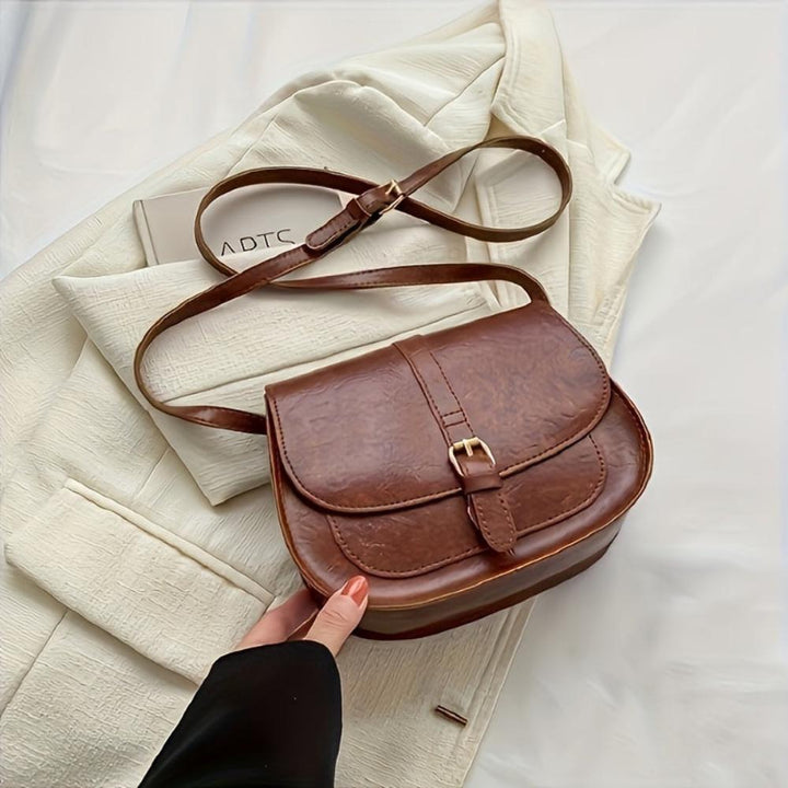 Evelyn | Classic Saddle Crossbody Bag