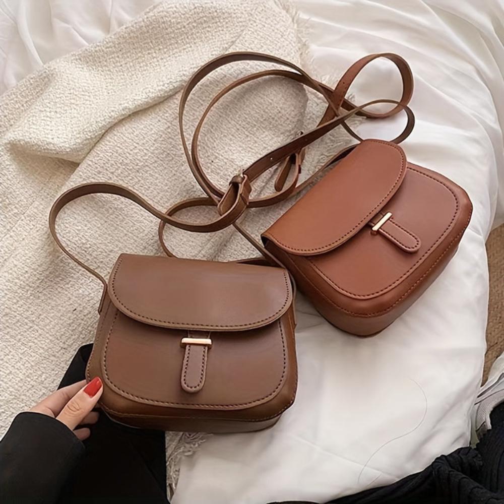 Amelia | Retro Saddle Crossbody Bag