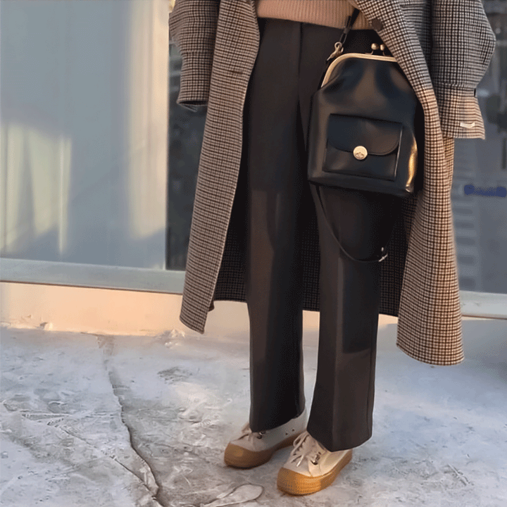 Marie | Vintage Kiss Lock Bag